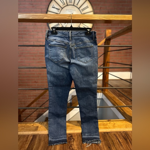 Universal Thread Skinny Jeans - Picture 2 of 4